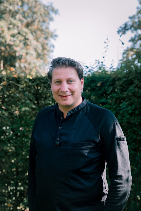 Leon Mazairac BinnensteBuiten